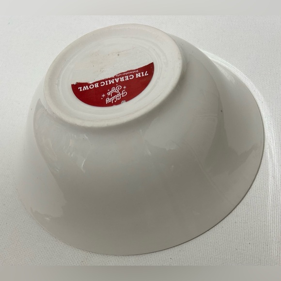 NEW Holiday Style Nutcracker Ceramic Bowls 7” Christmas Set of 4 - Picture 6 of 6